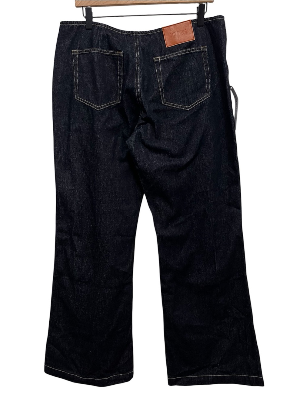 Princess Polly Black Low-Rise Straight Leg Jeans - Picture 5 of 14